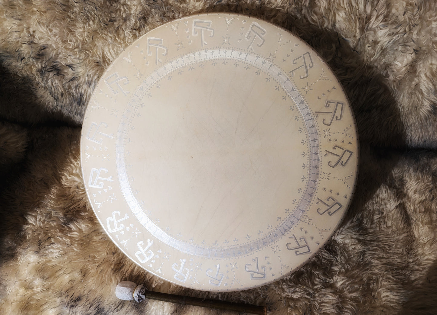 24" Natural Finnish Reindeer Hide Drum With White Buckskin and Alder Wood Beater