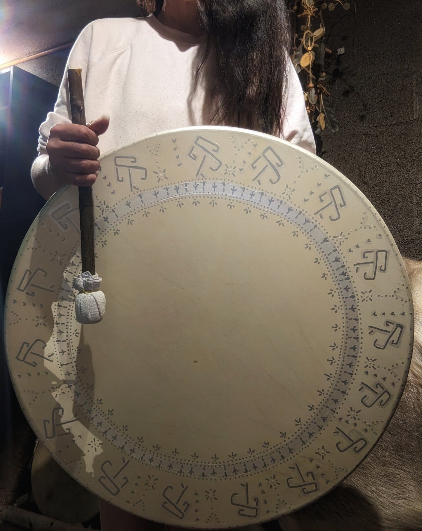 24" Natural Finnish Reindeer Hide Drum With White Buckskin and Alder Wood Beater