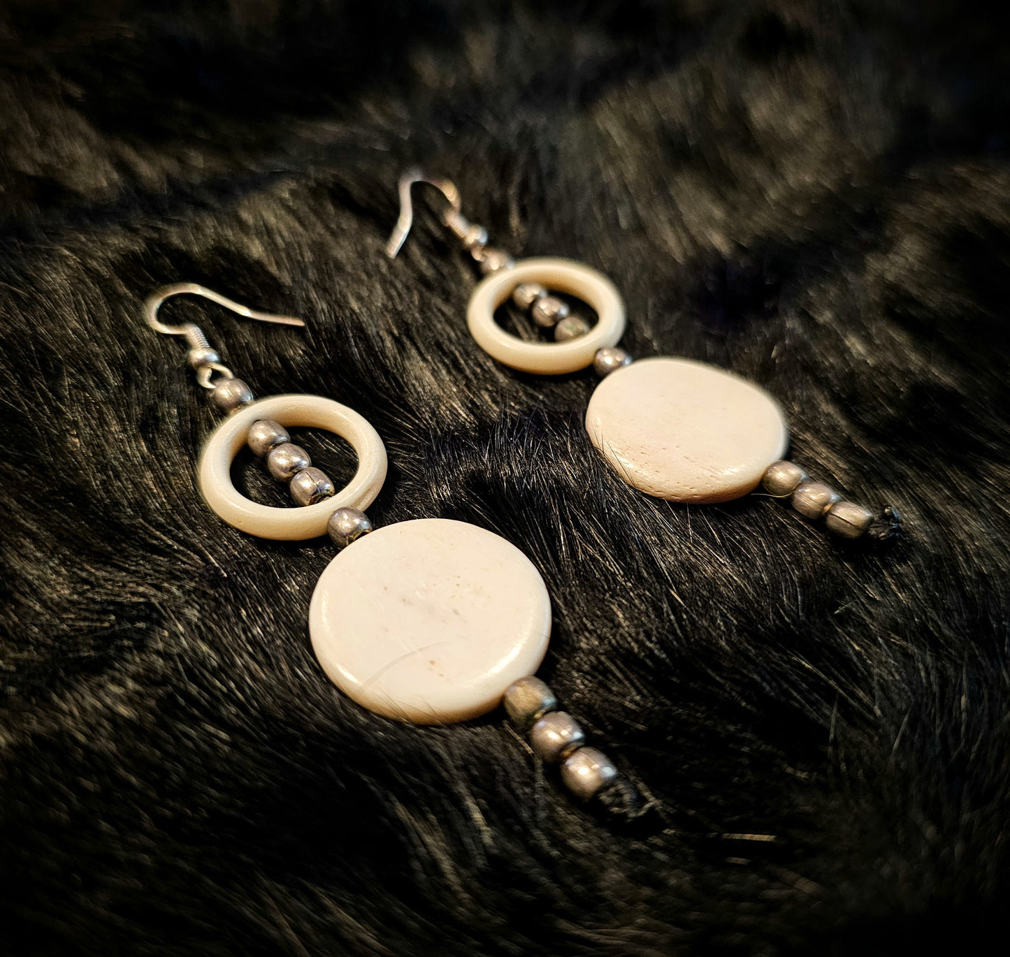 Metal Bead And Bone Disc Circle Earrings