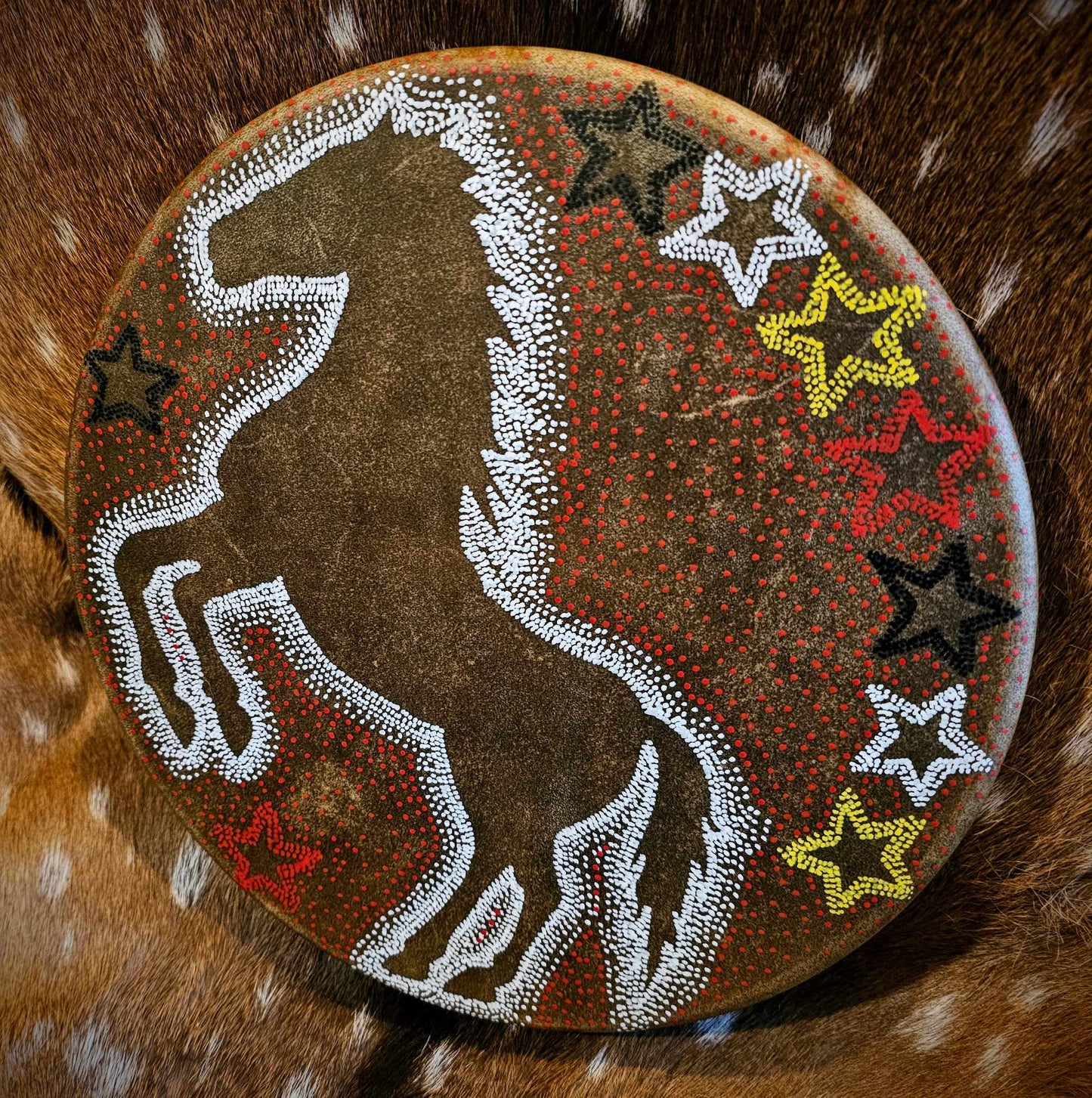12" White Horse Spirit Horse Hide Drum And Buckskin Beater
