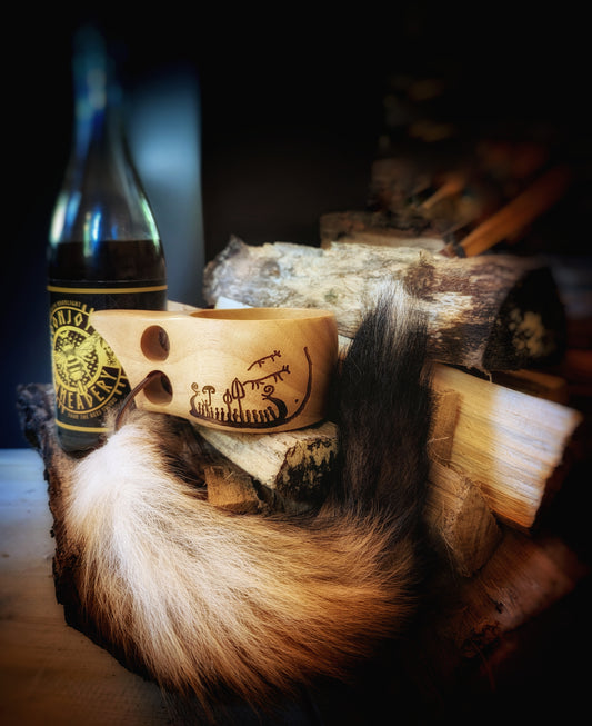 Beechwood Kuksa Tanum Petroglyph Hunting Expedition With Coyote Tail