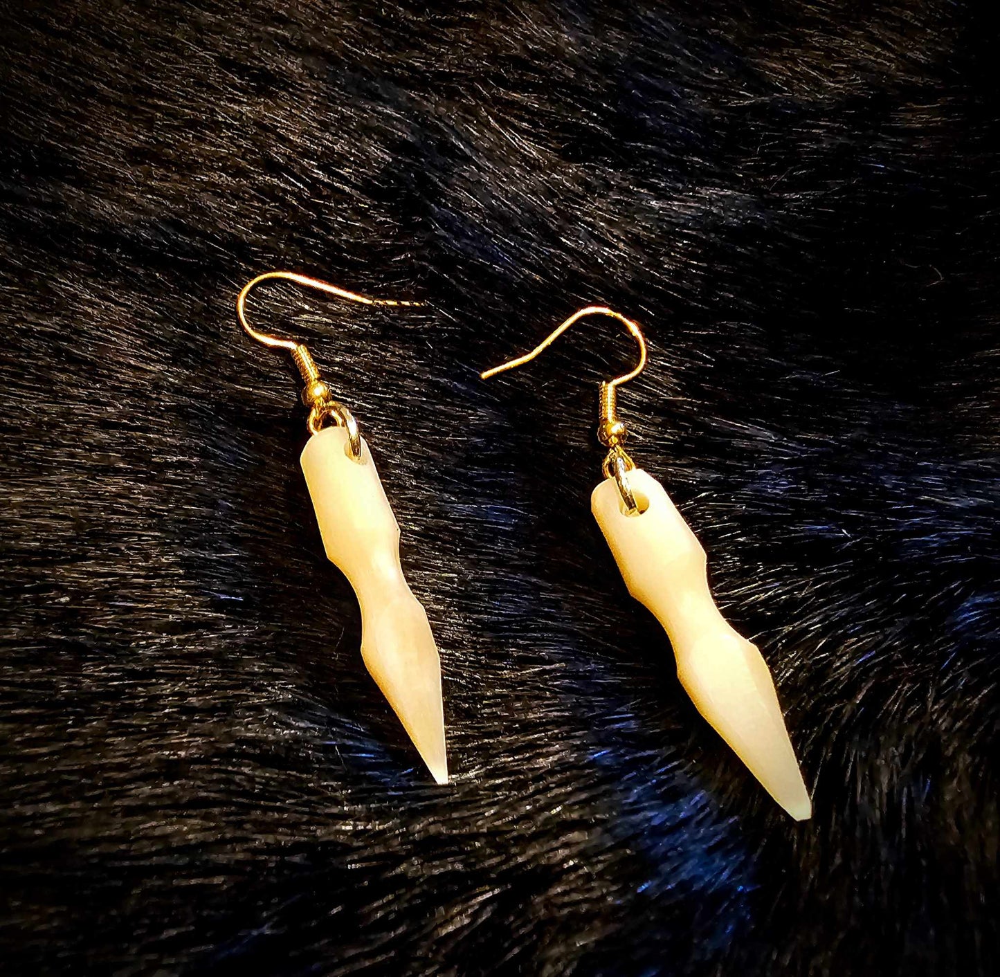 Elk Bone Spear Earrings | Gungnir