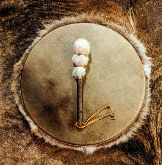 20 Inch Natural Elk Skin Drum With Coyote Fur and Alder Wood Rabbit Fur Beater