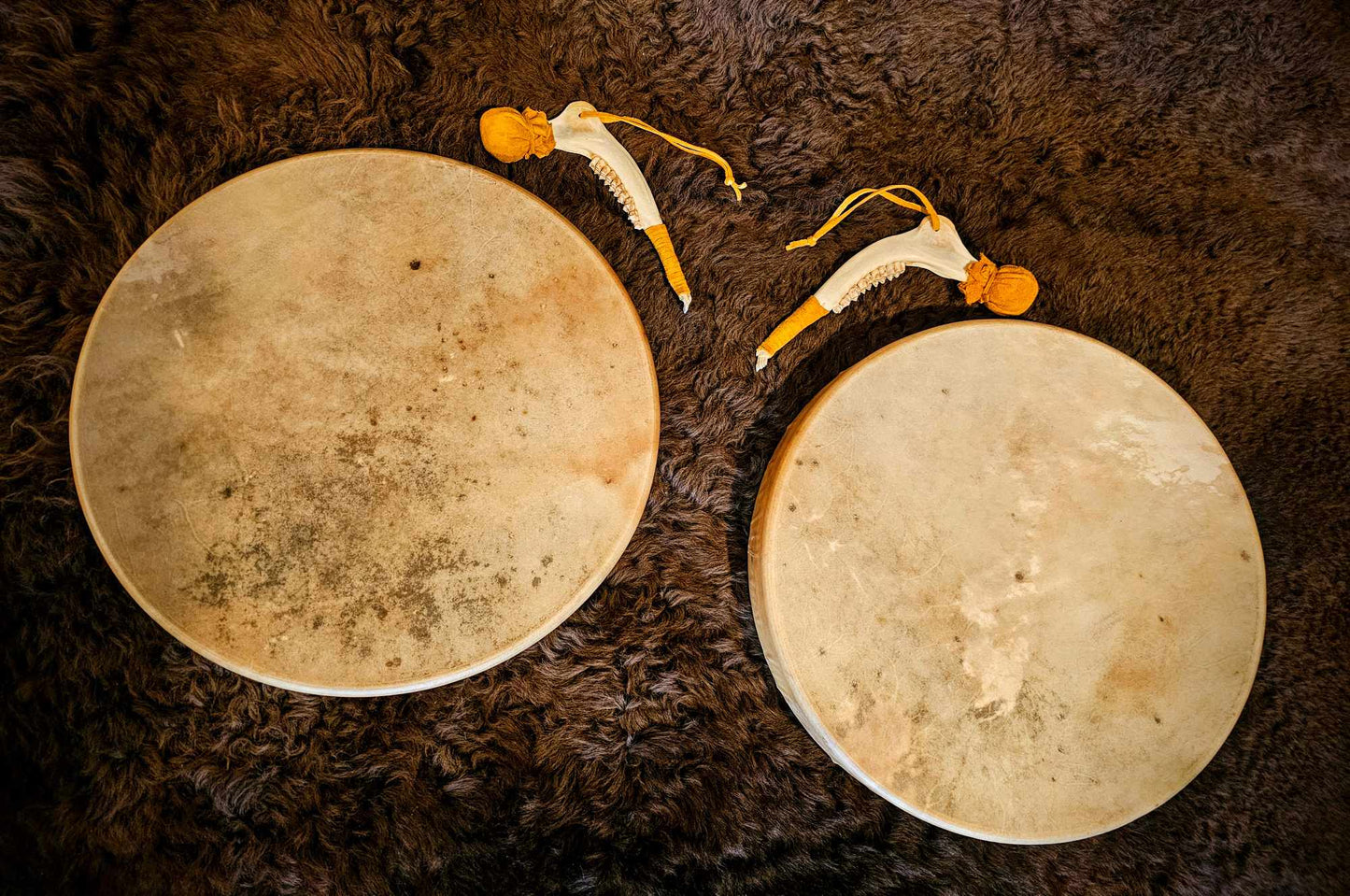Red Stag Hart 18 Inch Shaman Drums With Deer Jaw Beater