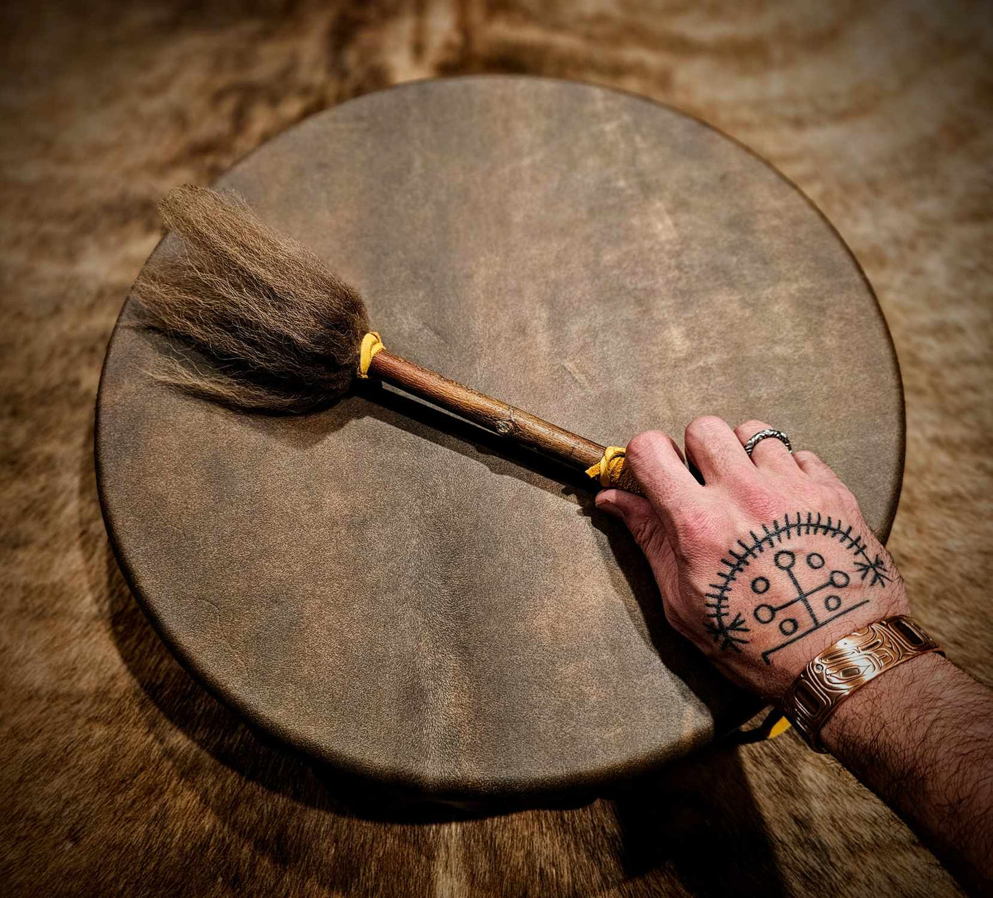 18" Bison Hide Drum With Alder Wood Bison Hair and Hide Beater