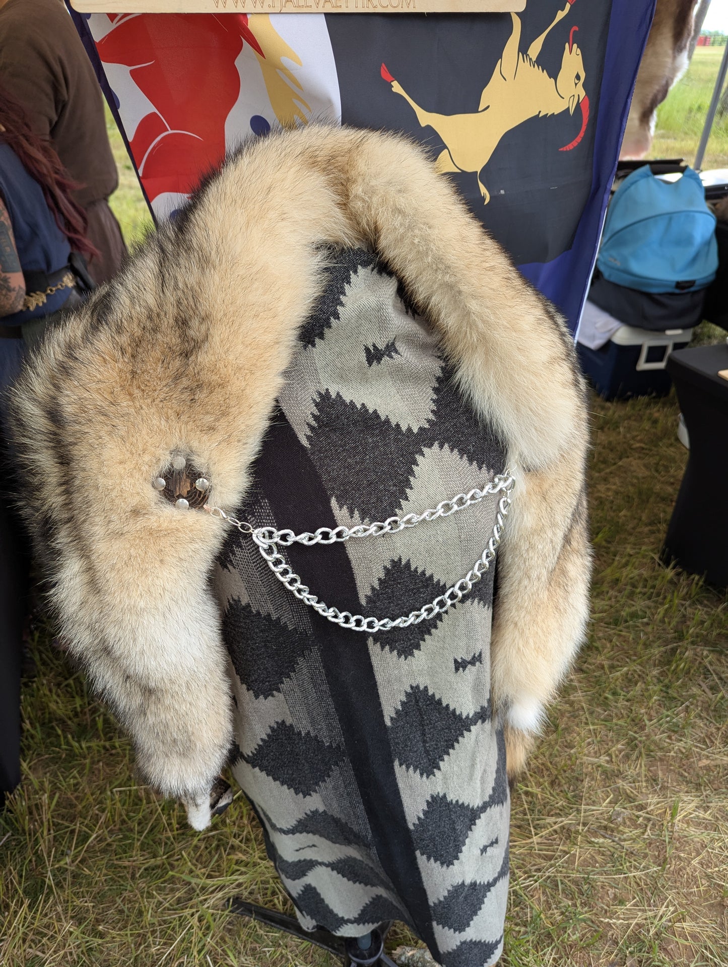 Wolf Hide Cloak (Gray Wolf)
