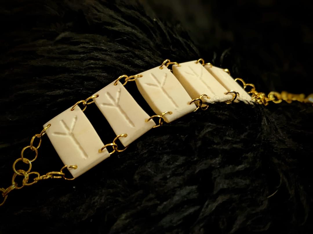 Adjustable Elk Bone Algiz Unisex Bracelet