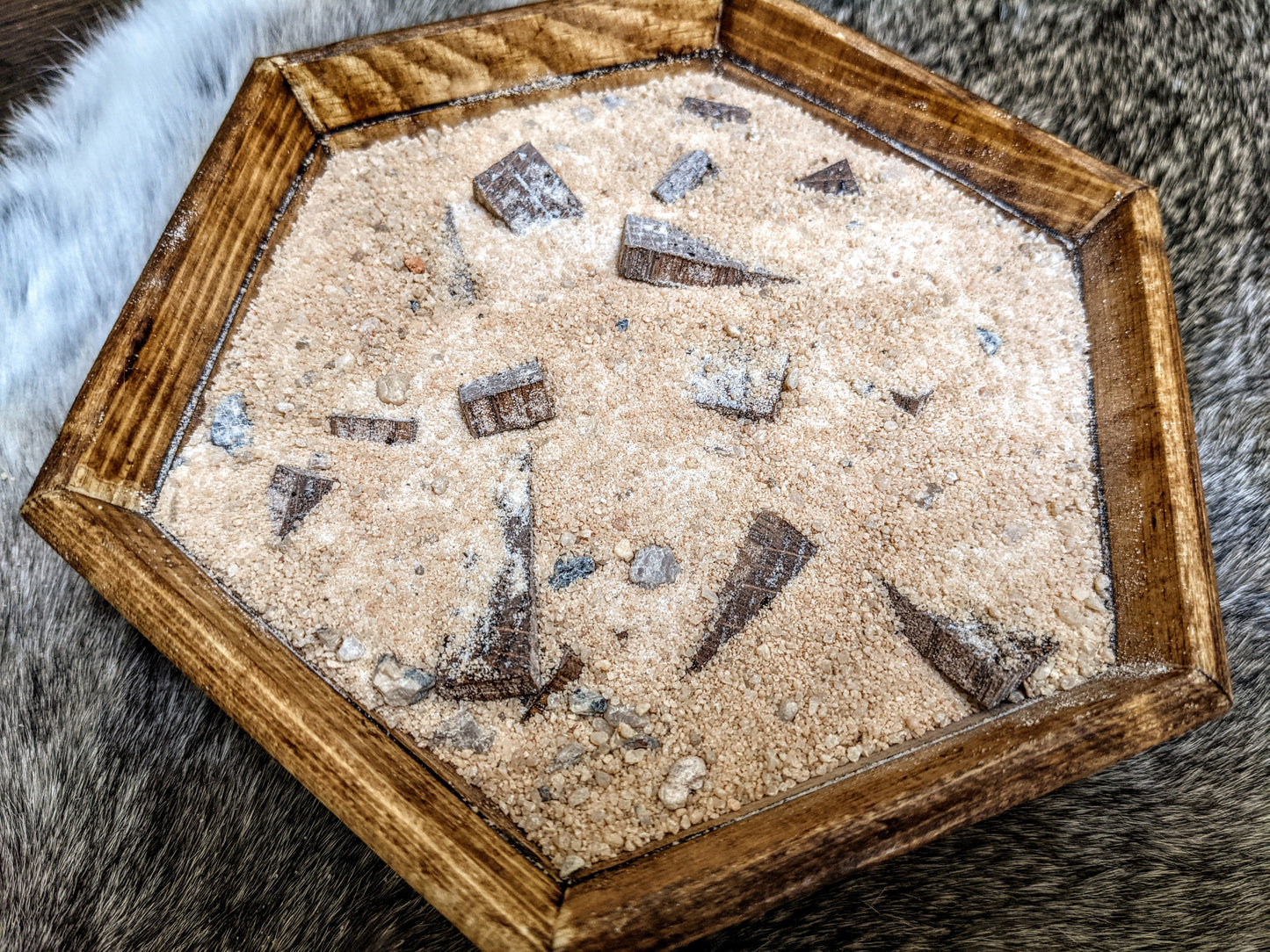 Red Oak Rune Sticks Jormungandr Sand Tray Nornir Blind Pull Rune Set