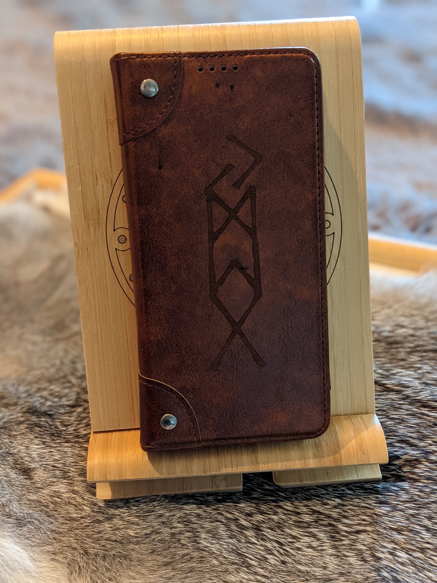 Personalized Option Valknut Phone Dock Stand Norse Pagan Gift | Father's Day | Viking Shield | Heathen