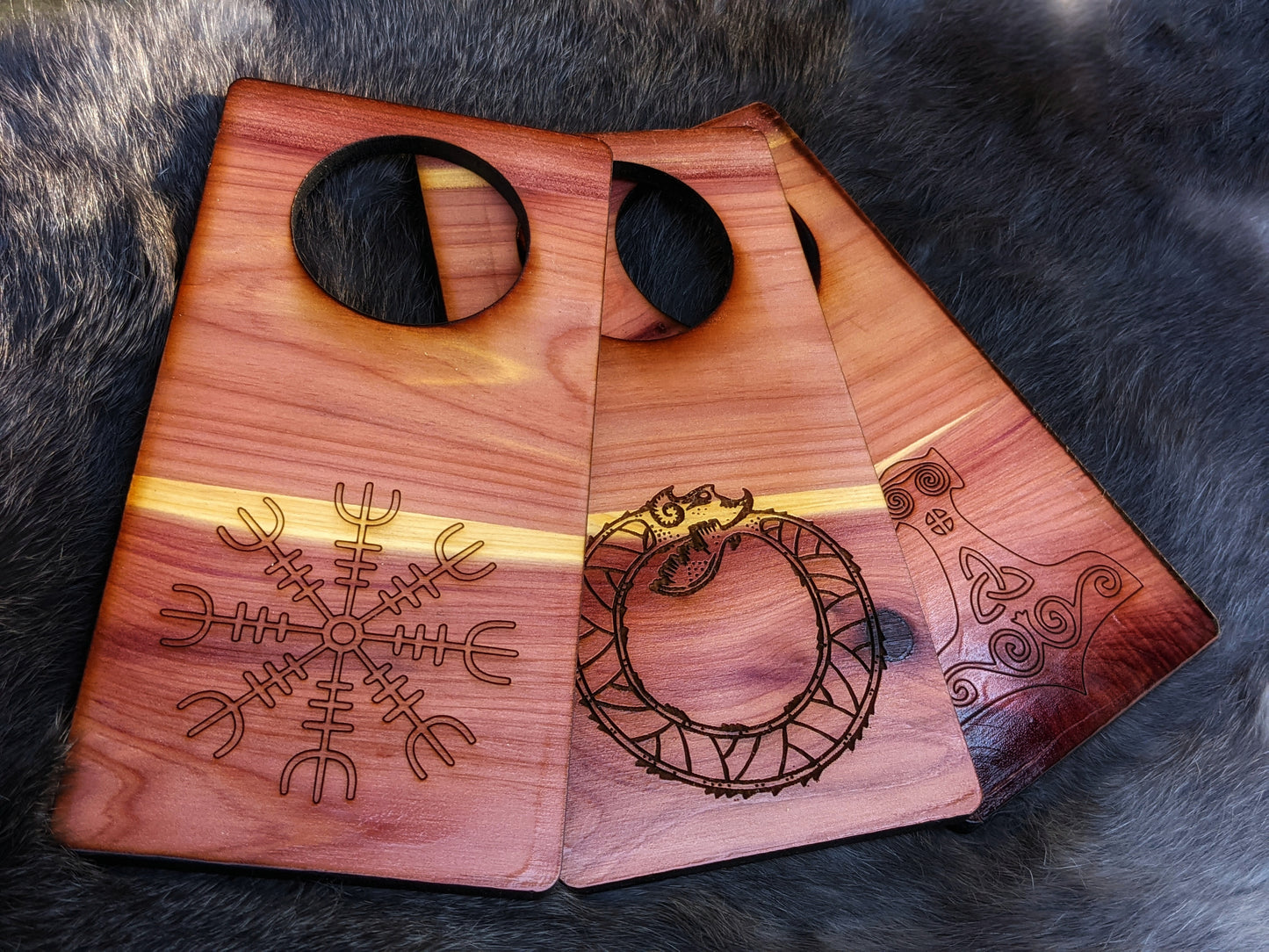 Drinking Horn Stand Sealed Cedar | Jormungandr | Helm of Awe | Mjolnir } Horn Holder