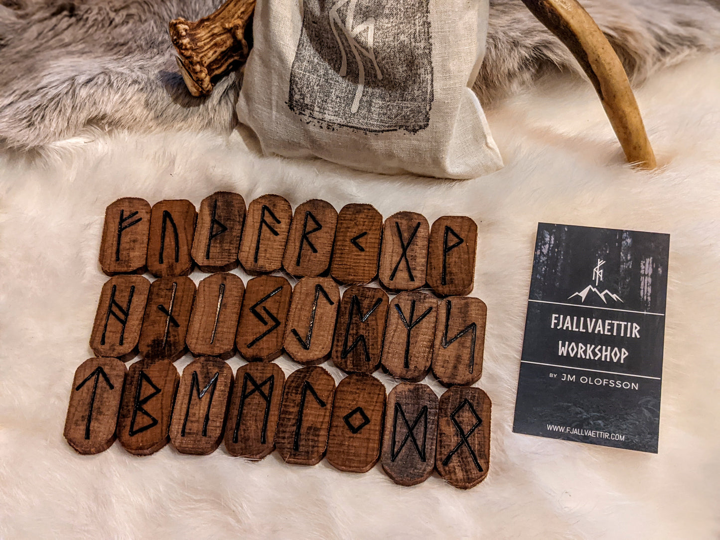 Poplar Wood Rune Set | Elder Futhark Runes | Handmade Tree Design