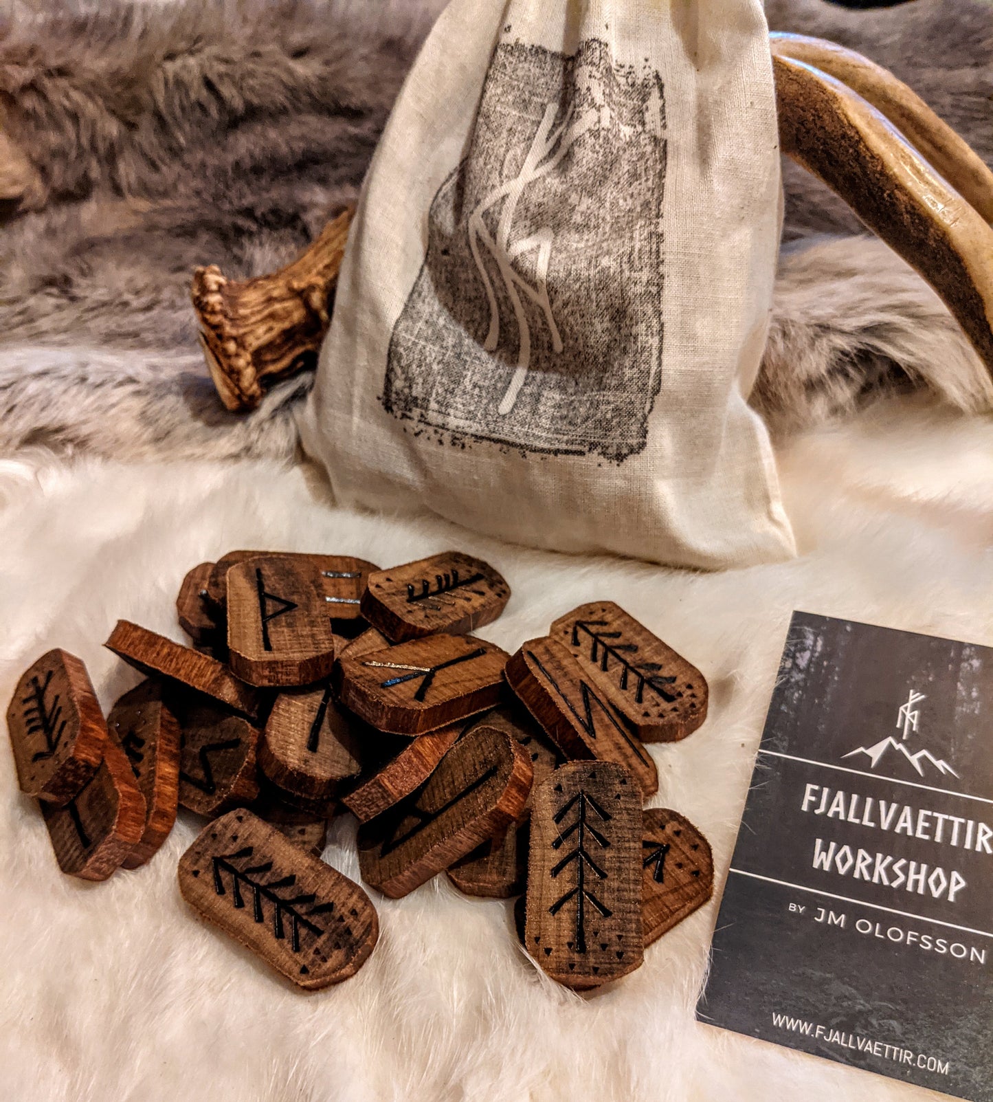 Poplar Wood Rune Set | Elder Futhark Runes | Handmade Tree Design