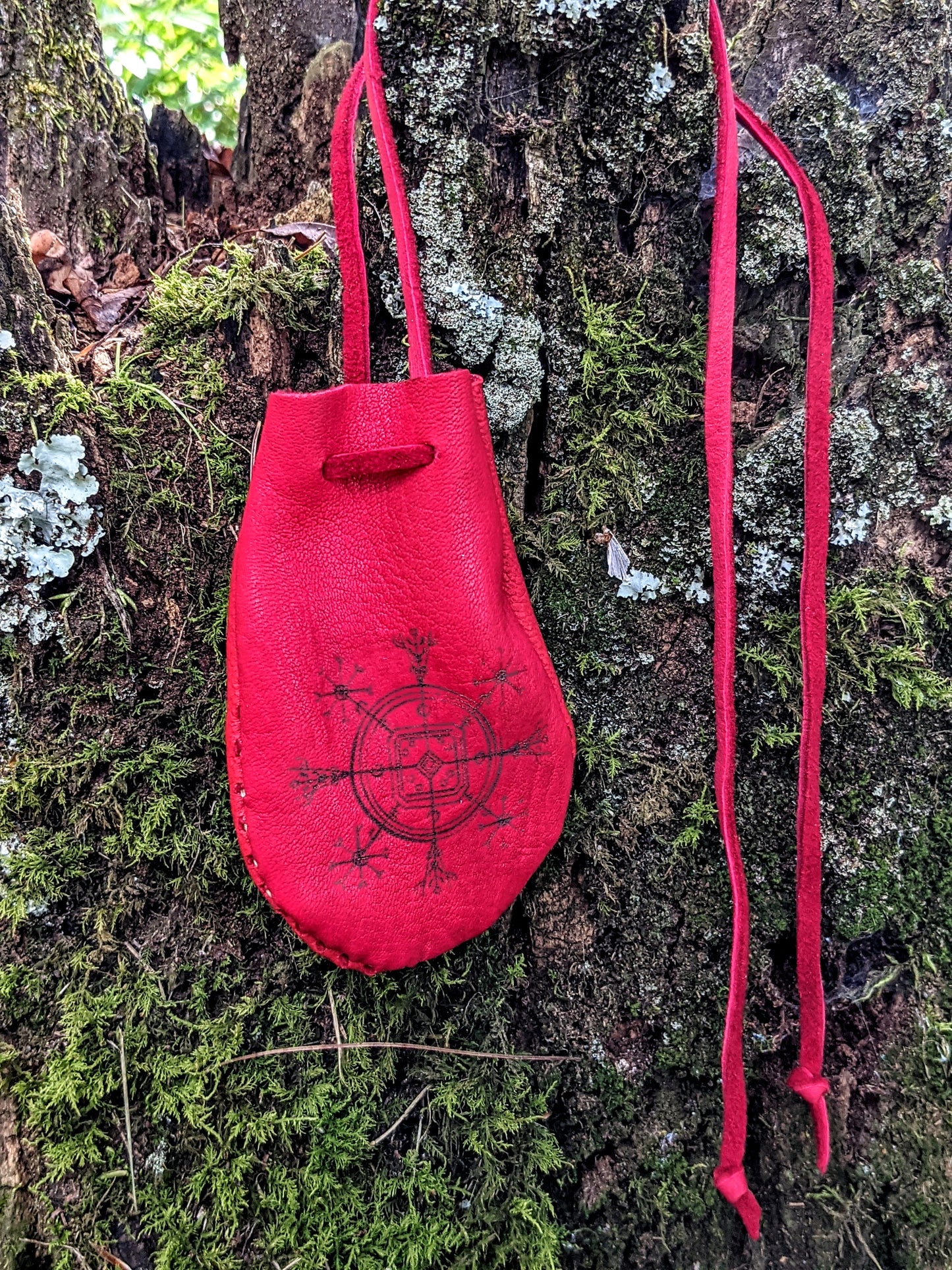 Red Hulinhjalmur (“Helm Of Disguise”) Stave Buckskin Leather 2x3 Medicine Bag Neck Pouch Rune Norse Pagan