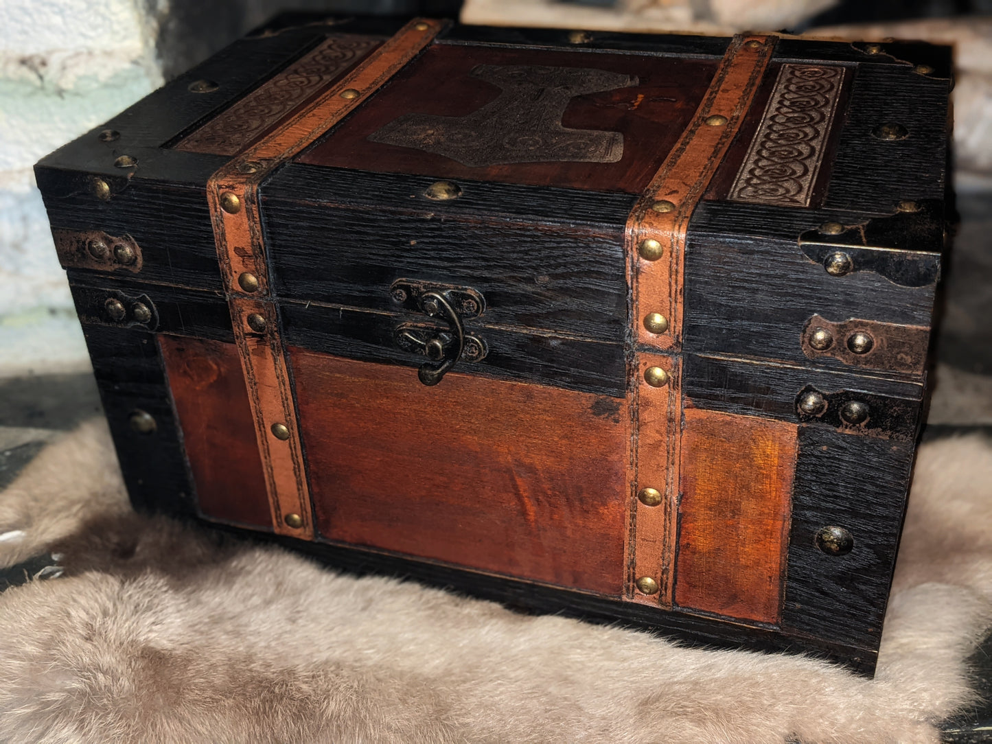 Leather Trimmed Wood Skåne Mjolnir & Knotwork Trunk | Wood Box | Norse Pagan Box | Rune Box | Heathen | Viking