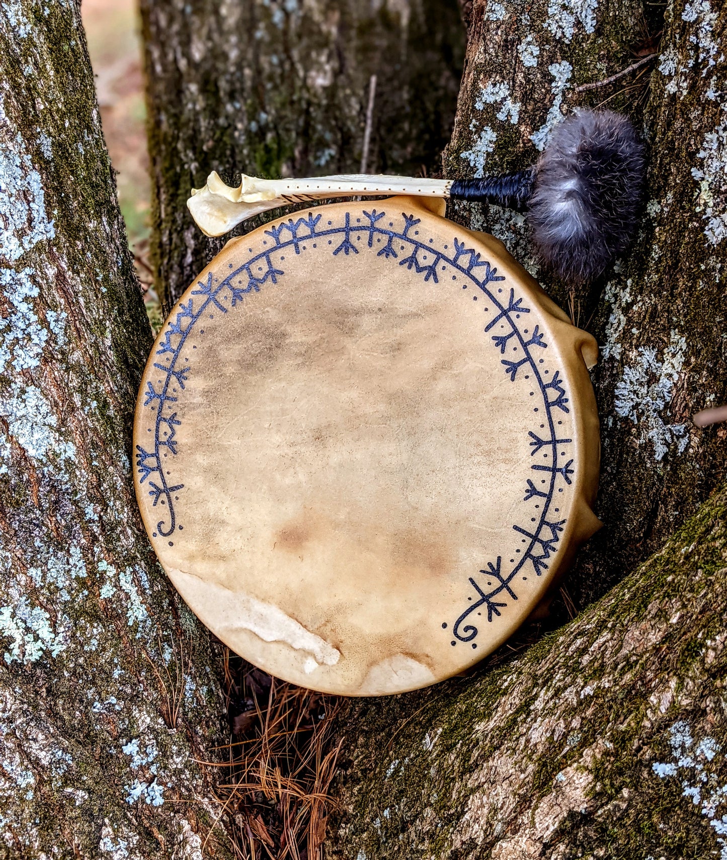 12 Inch Elk Hide Drum | Wolf Bone Beater | "Svartrálfrsongr" Black Elk Song | Trolldom Algiz/Elhaz Protection Elevation of Spirit