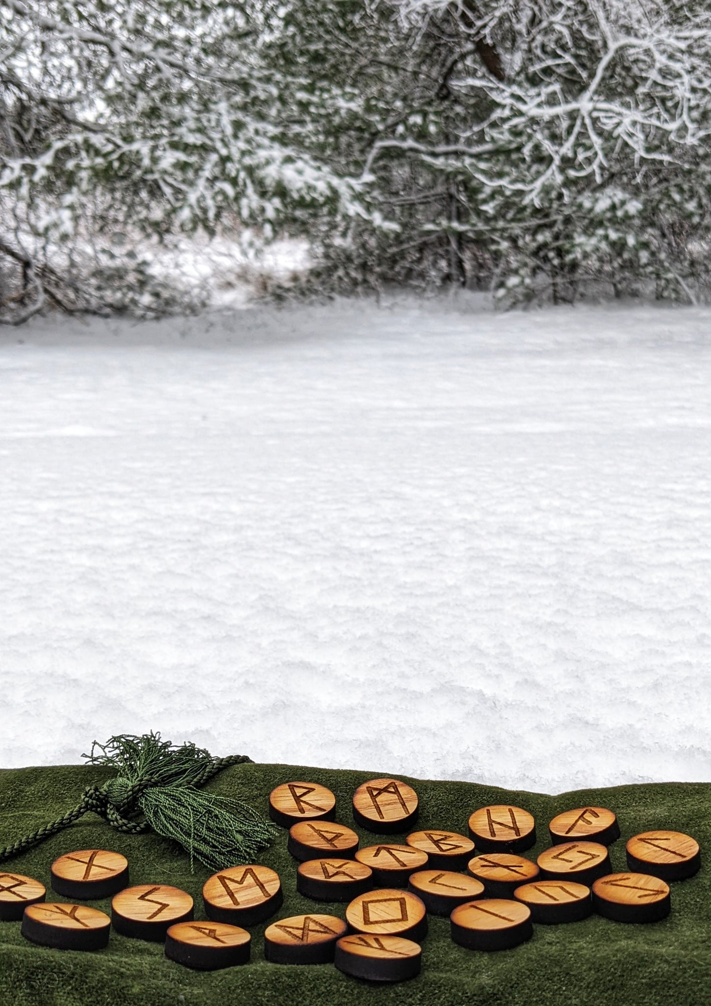 Red Oak Runes | Round Wood Runes | Elder Futhark Rune Set