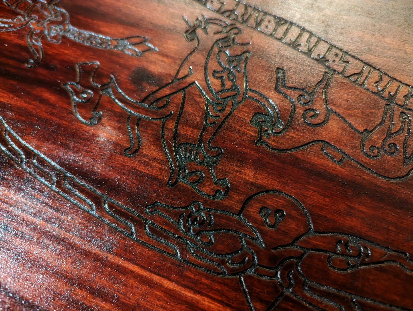 Ramsund Carving Sigurð Fáfnir Victory Aegishjalmur Runestone Table