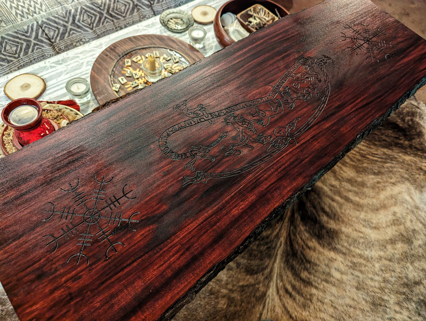 Ramsund Carving Sigurð Fáfnir Victory Aegishjalmur Runestone Table