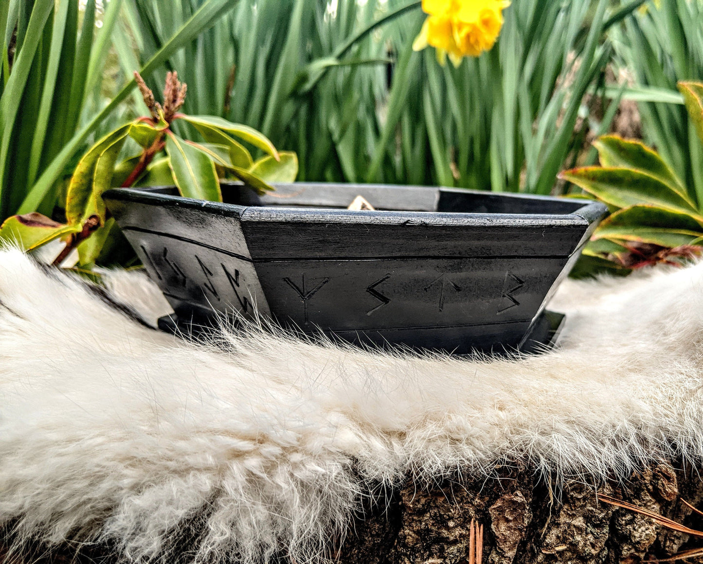 Black Blot Bowl Offering Rune Wood Altar Dish Plate Asatru Heathen Norse Pagan