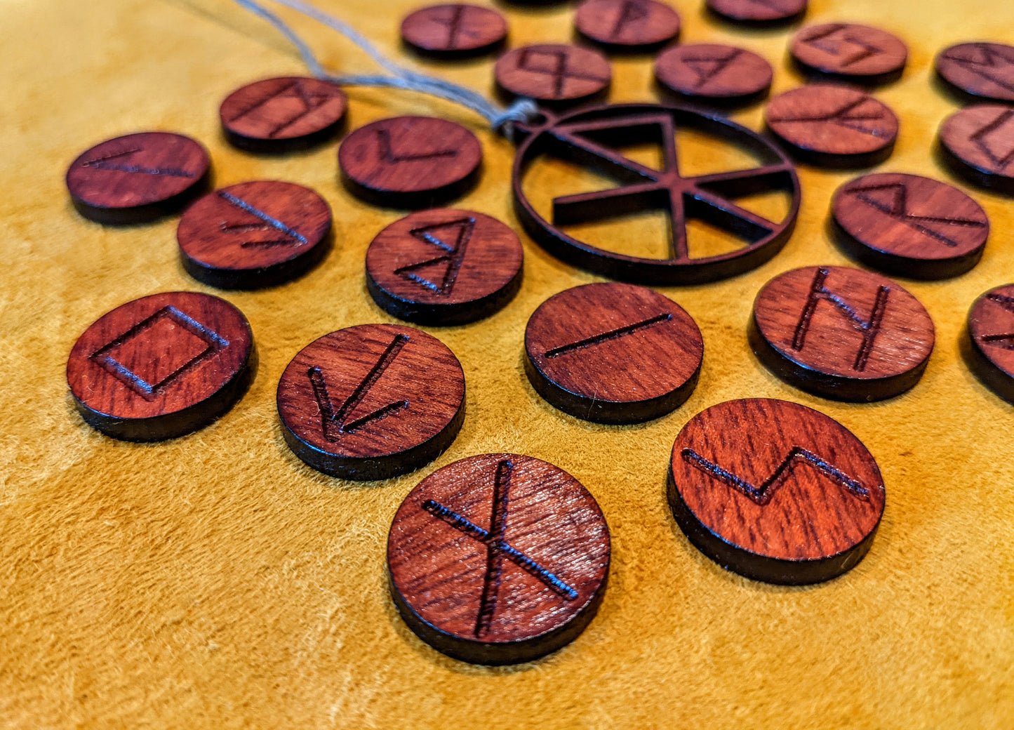 Bloodwood Naturally Red Wood Rune Set & Love Bindrune Pendant Gift Elder Futhark