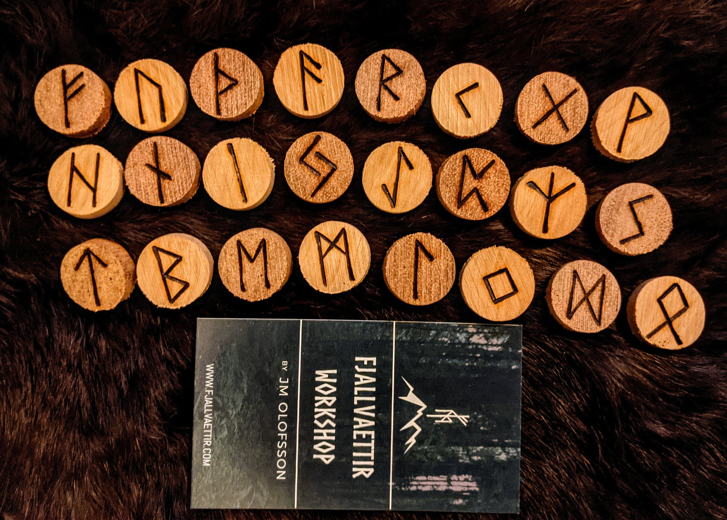 Bicolor Cherry + Mahogany Unique Wood Rune Set Natural Runes