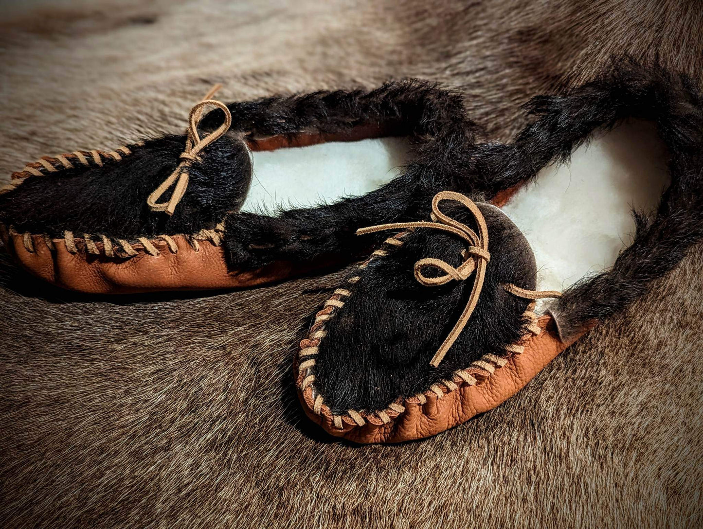 Leather Goat Hide and Sheepskin Slipper