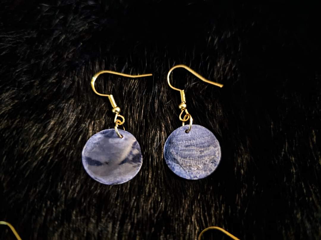 Round Shell Earrings | Natural Iridescent Jewelry