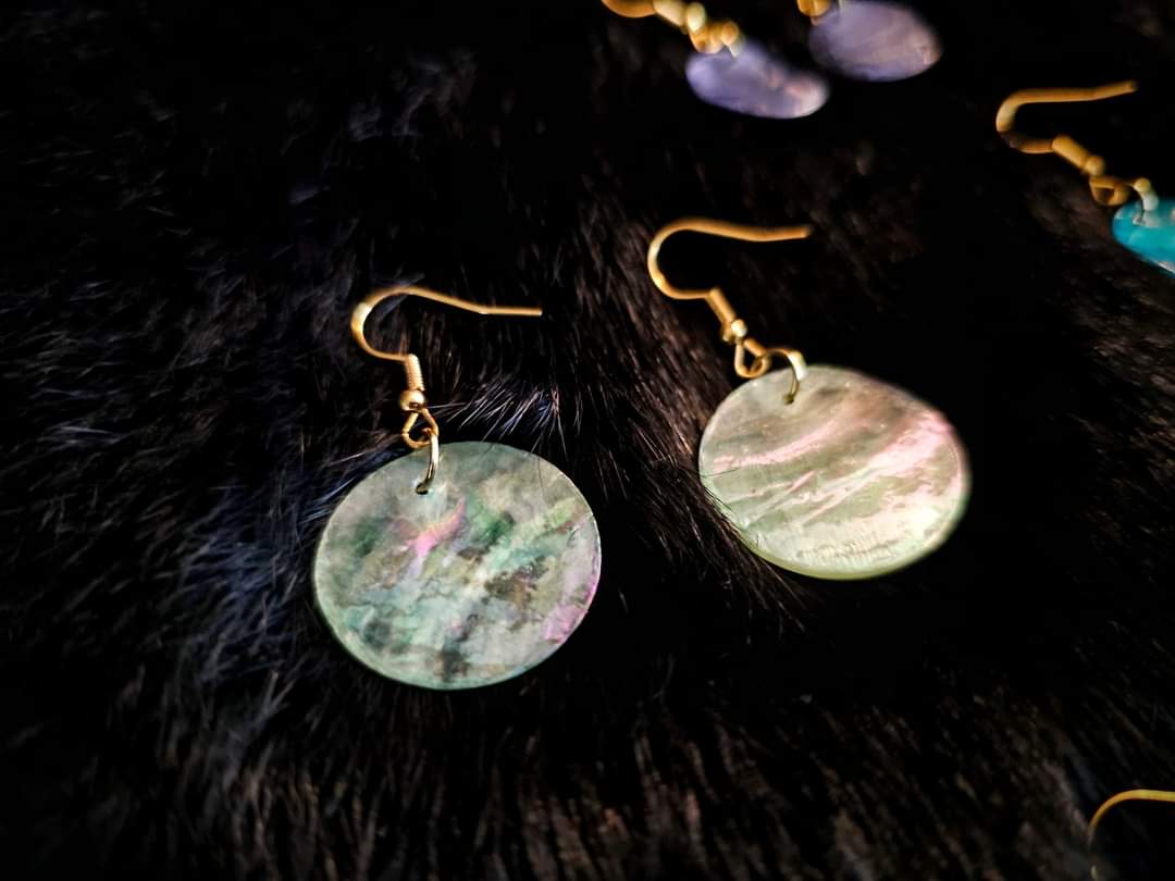 Round Shell Earrings | Natural Iridescent Jewelry