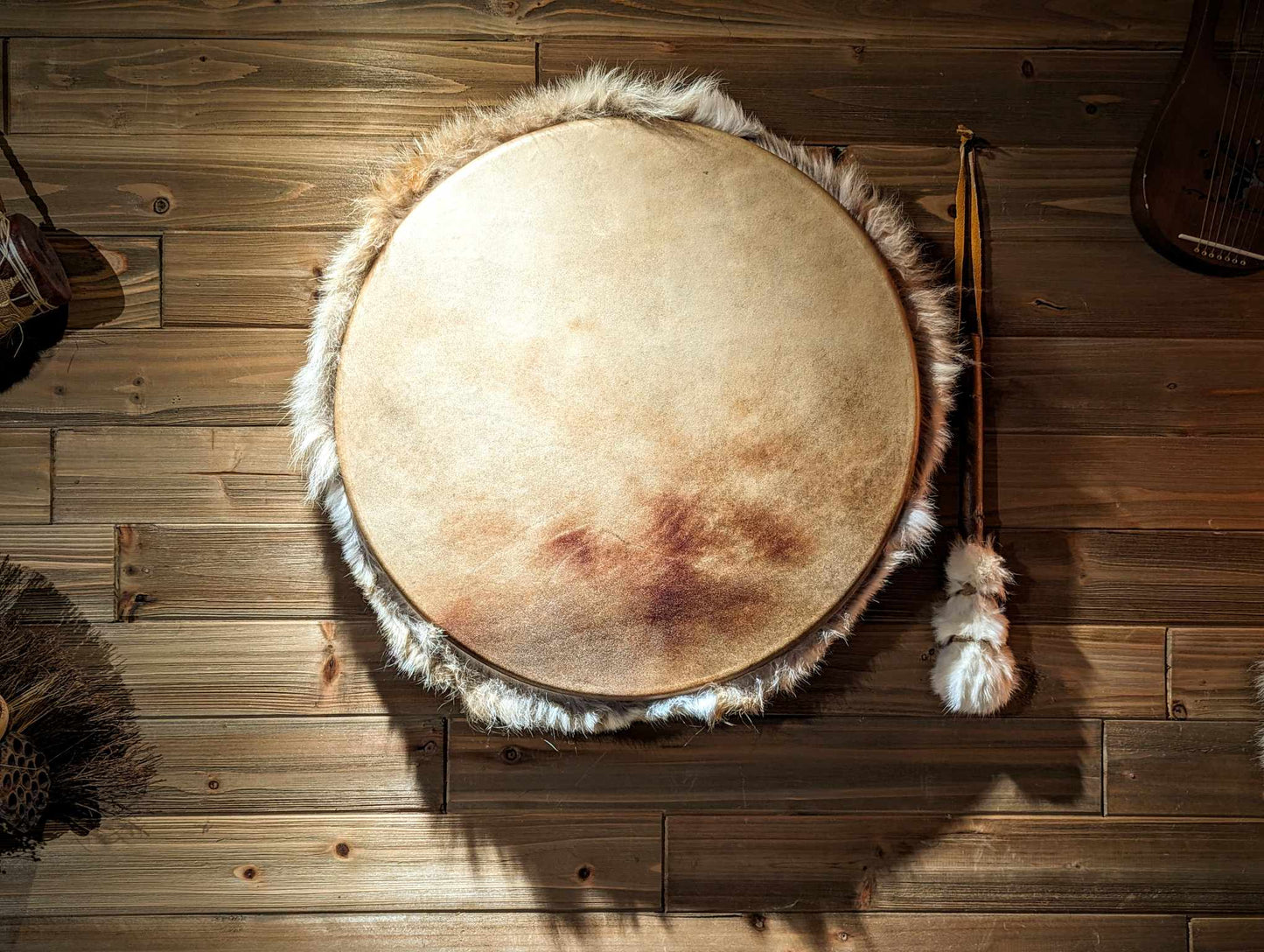 20 Inch Natural Elk Skin Drum With Coyote Fur and Alder Wood Rabbit Fur Beater