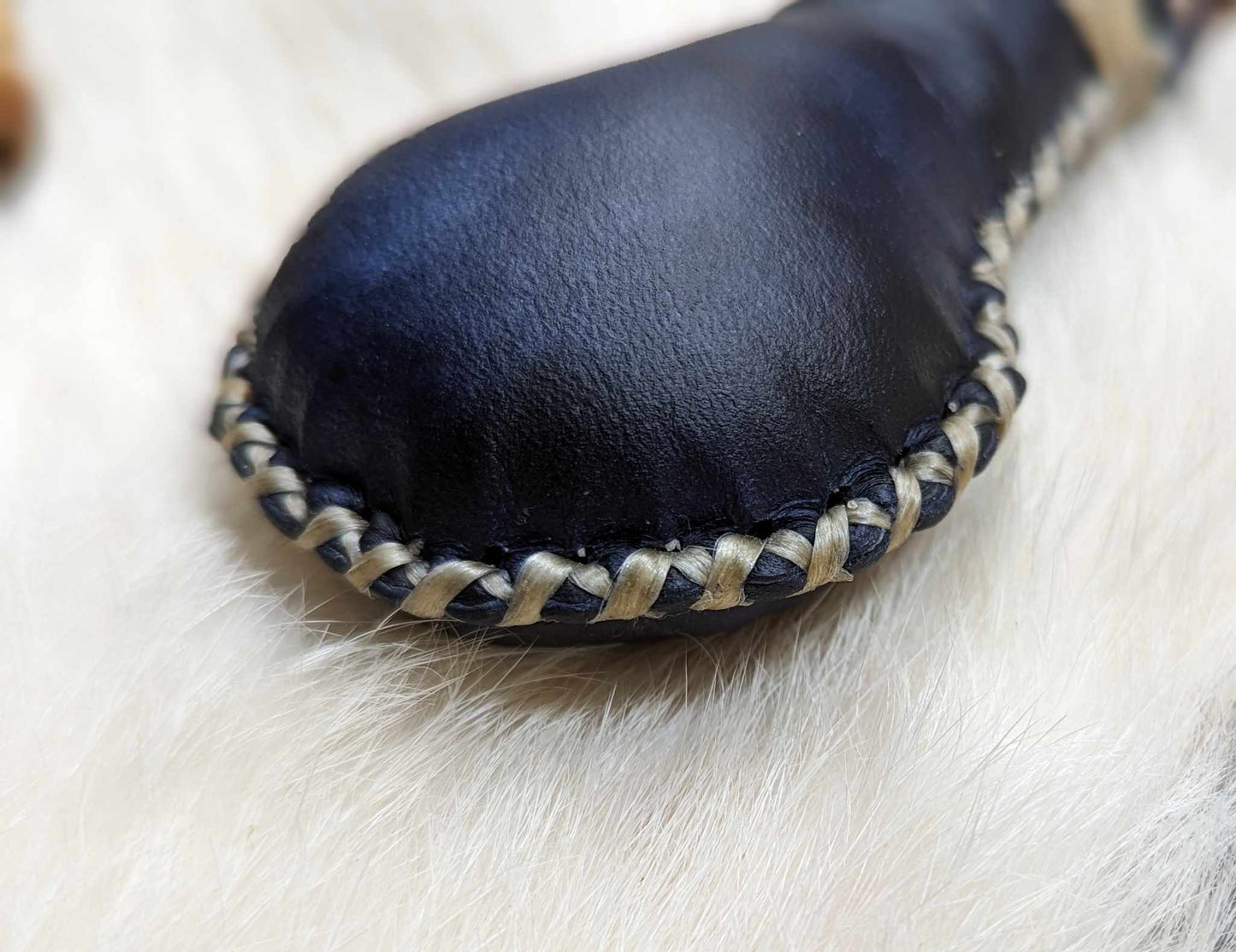 Round or Arrow Wearable Reindeer Hide Deep Blue Black Rattle Necklace | Shaman Rattle | Mini Rattle | Norse Animism