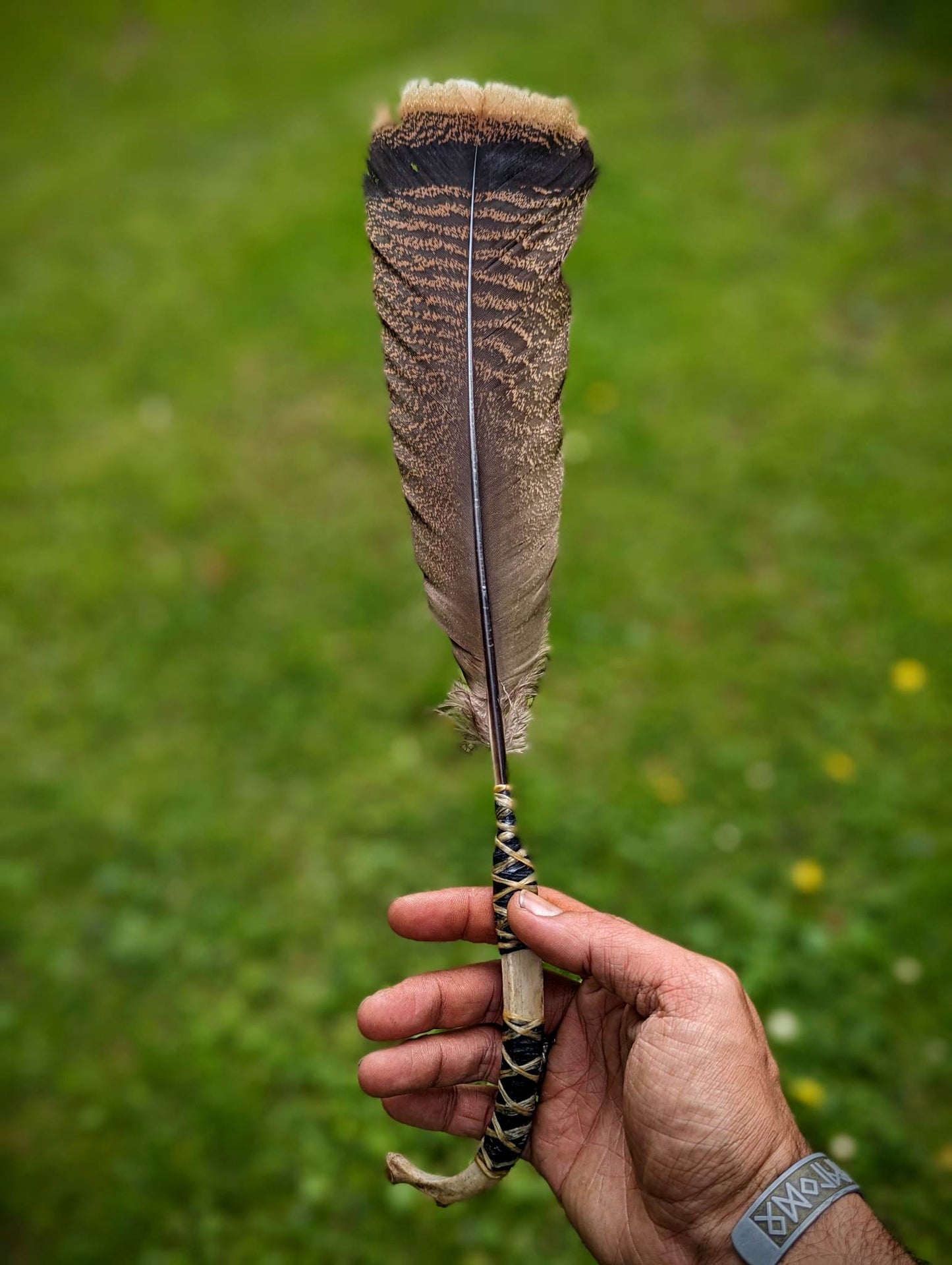 XL Barred Turkey Feather Deer Rib Smudging Smoke Fan