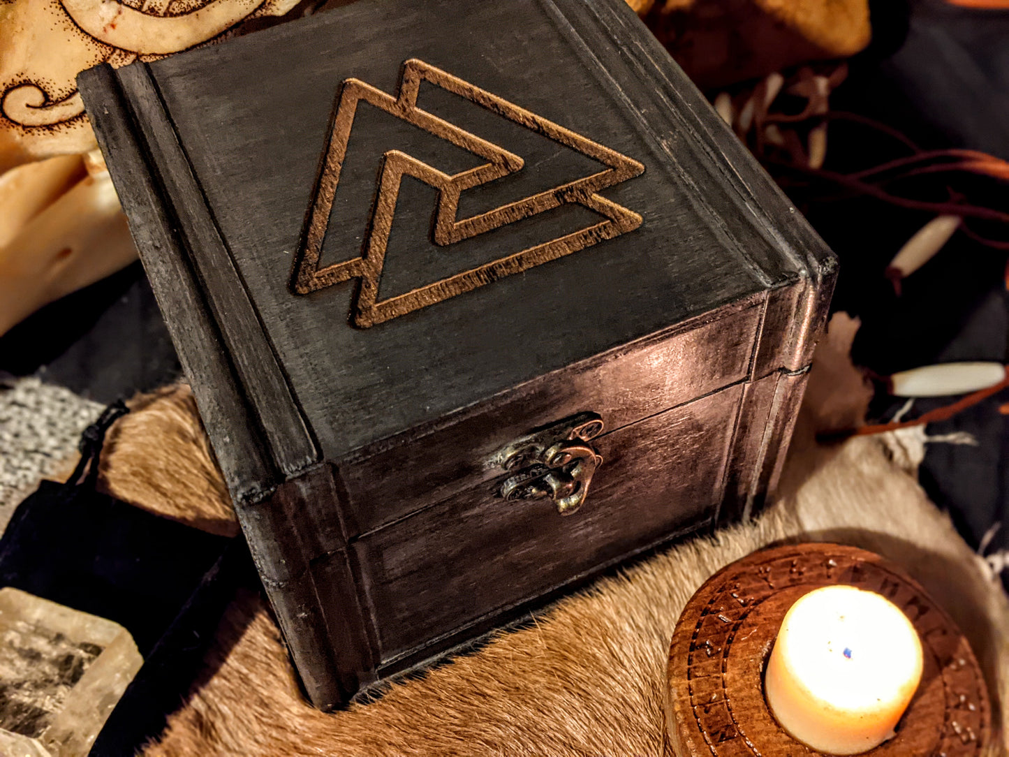 Engraved Latching Valknut Box | Norse Pagan Altar Box | Asatru Altar | Odin Altar Box