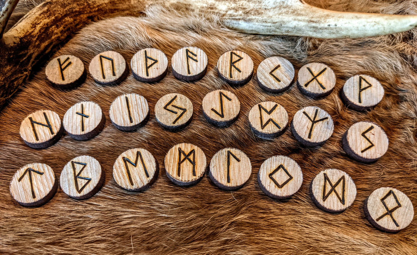 Round Poplar Wood Elder Futhark Norse Viking Rune Set Mahogany Rim