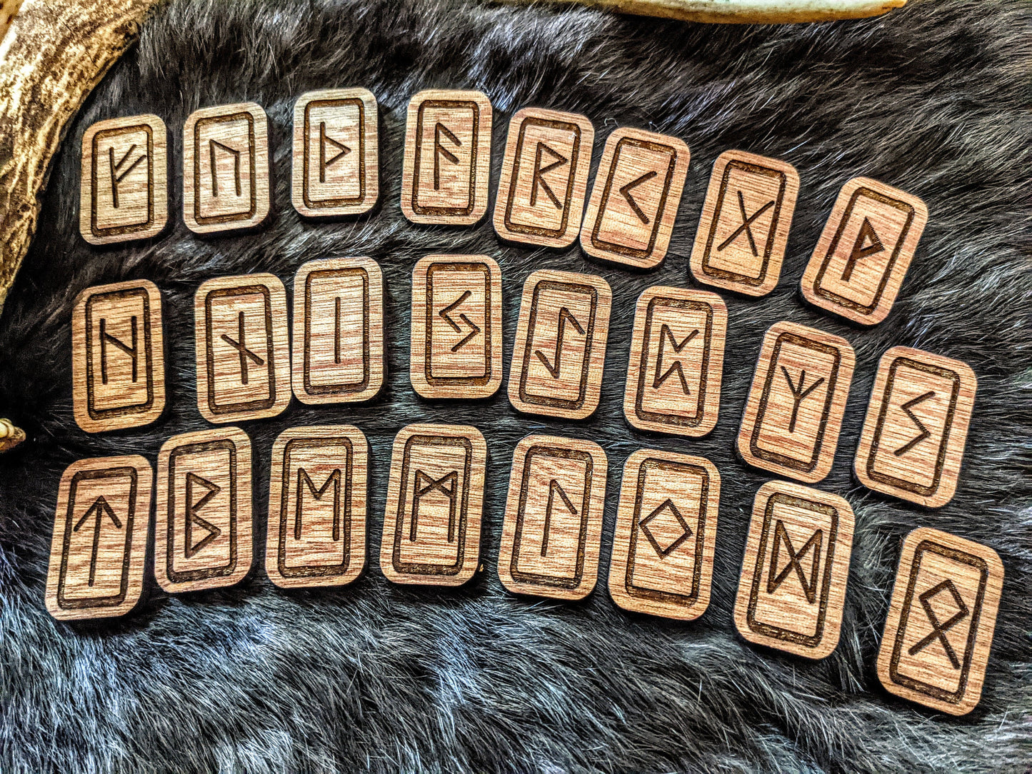 Sapele Mahogany Elder Futhark Rune Set 24 Runes Norse Pagan With Bag